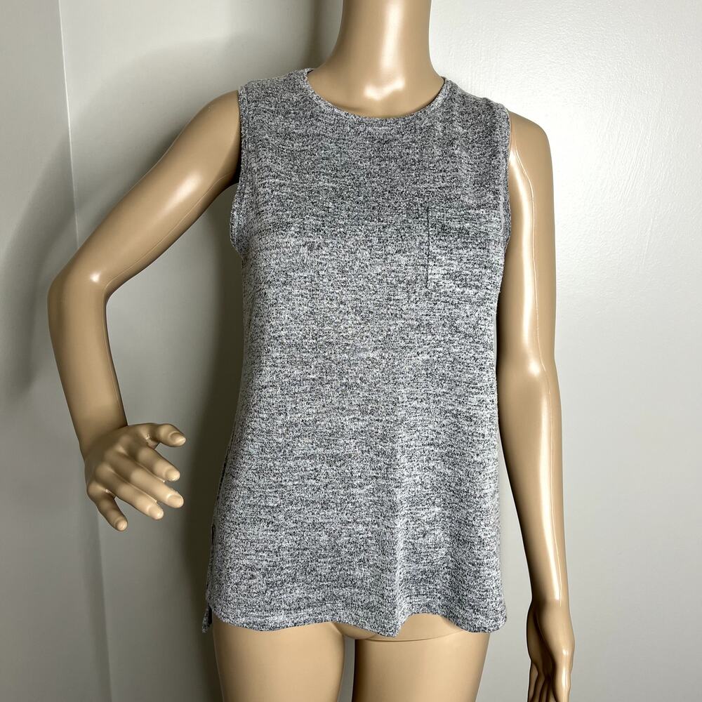 A New Day Gray Crewneck Tank Top